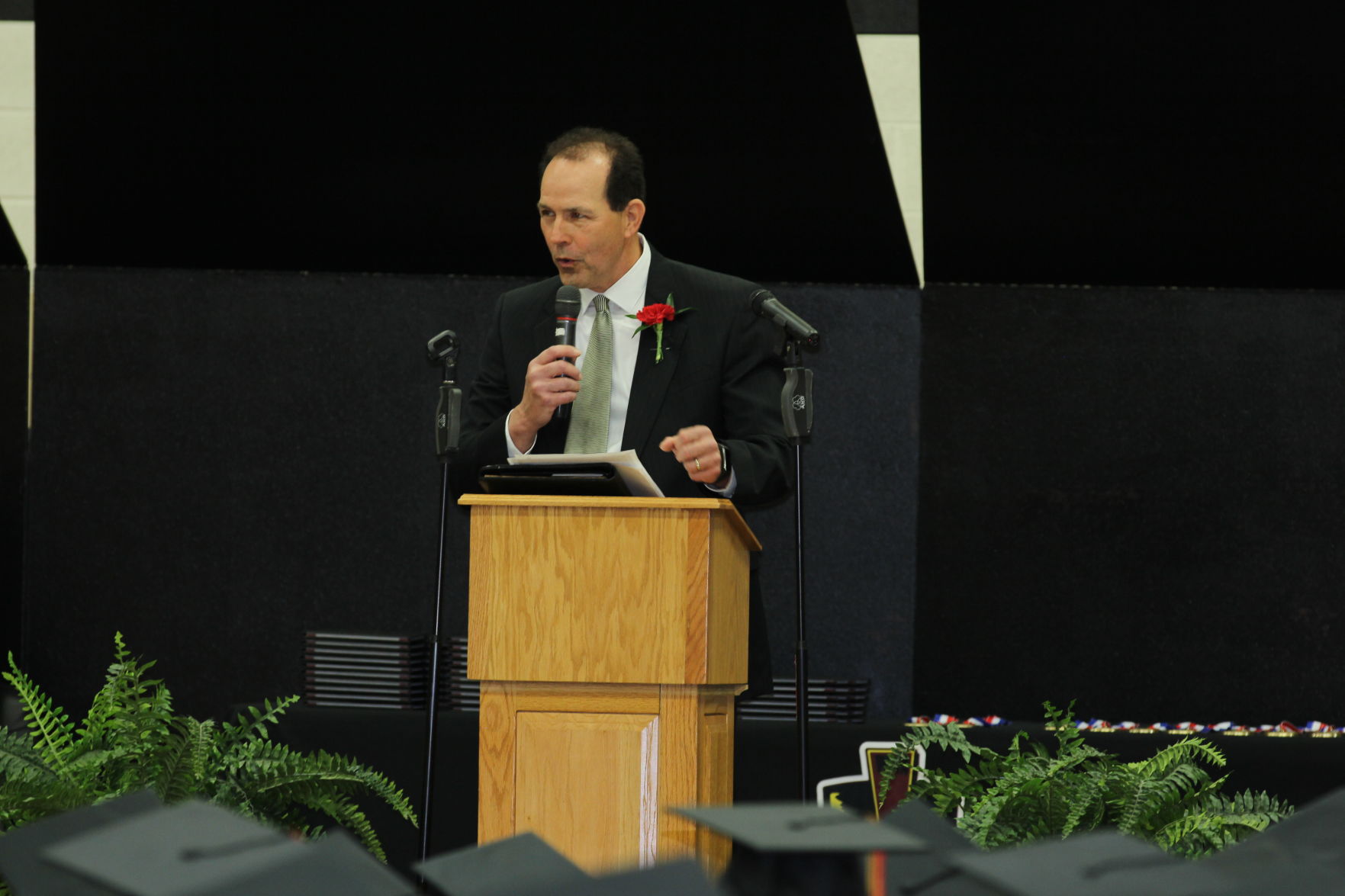 IFA_Grad_7391.JPG